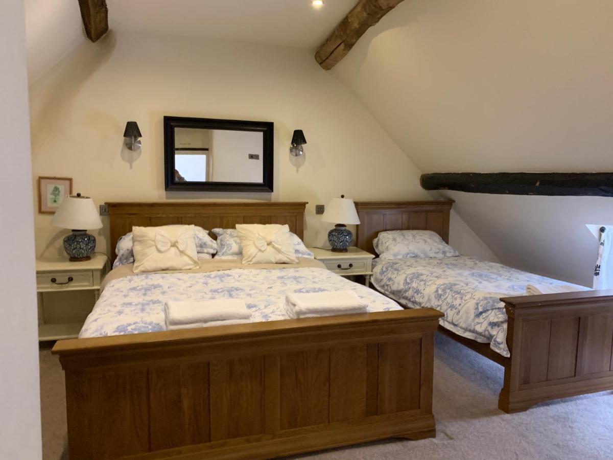 Cotswold Cottage Guesthouse Stow-on-the-Wold Екстер'єр фото